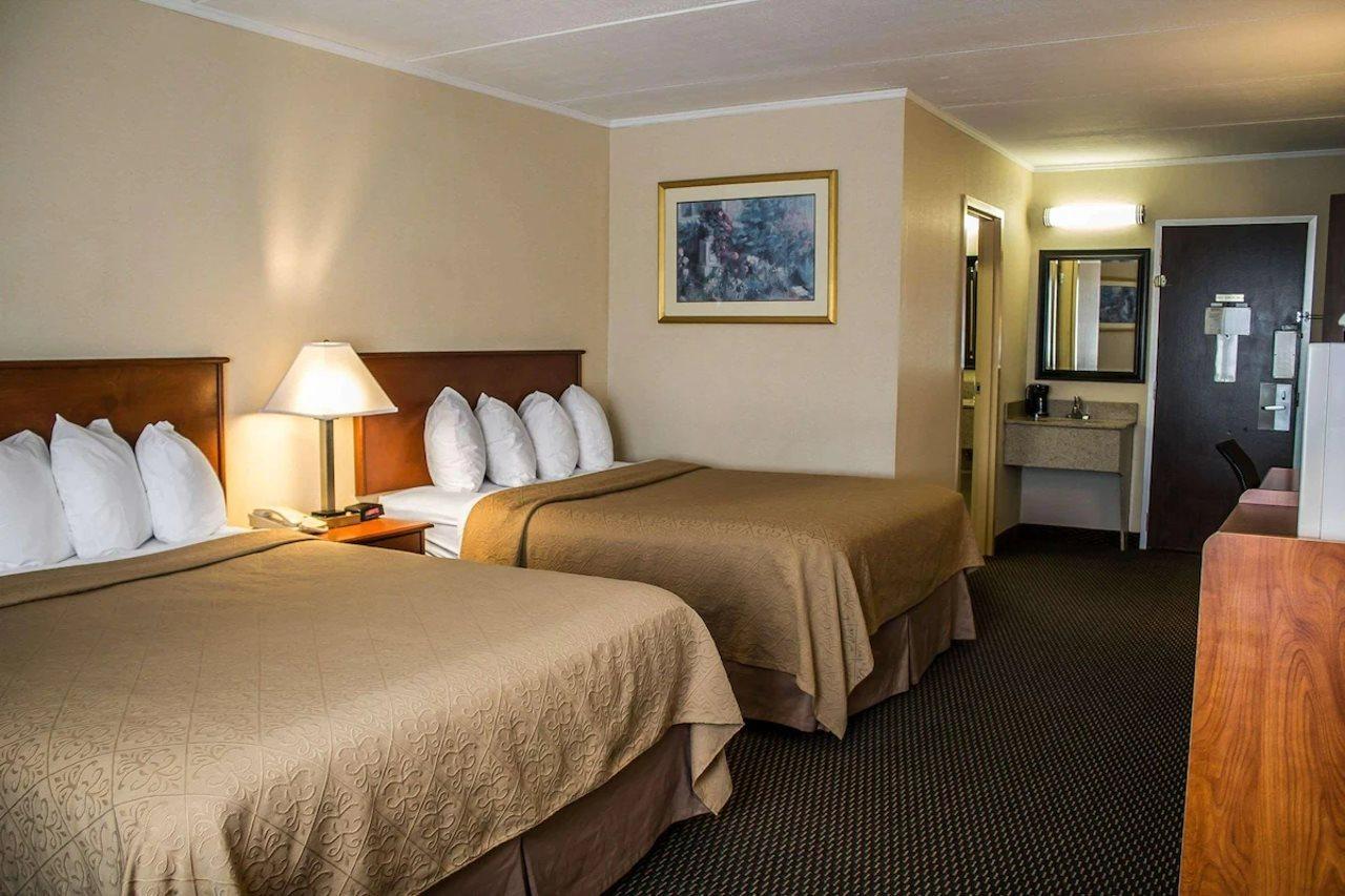 Baymont By Wyndham Youngstown Kültér fotó